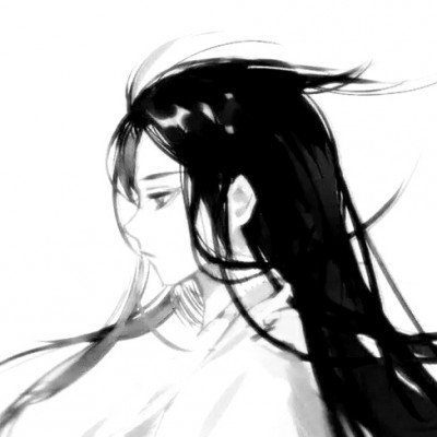 女子痛经小猫从门缝塞止痛药